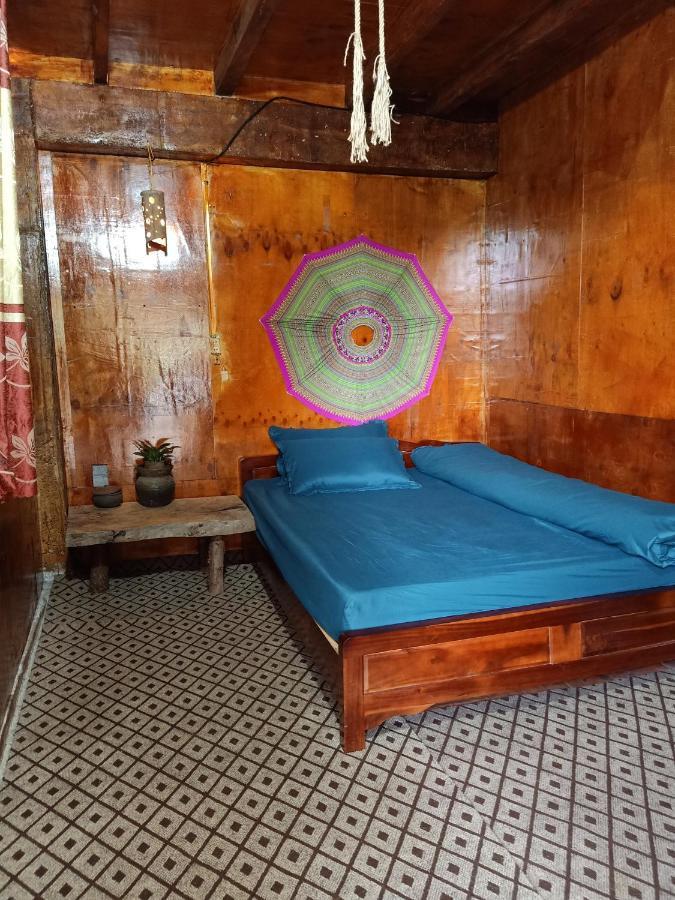 Dong Van Hmong Homestay Luaran gambar